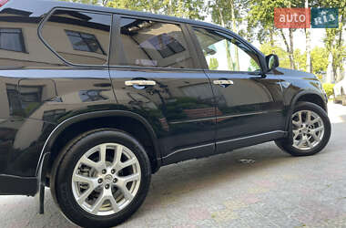 Позашляховик / Кросовер Nissan X-Trail 2012 в 