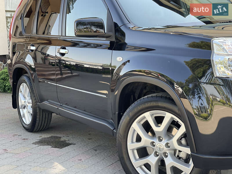 Внедорожник / Кроссовер Nissan X-Trail 2012 в Стрые