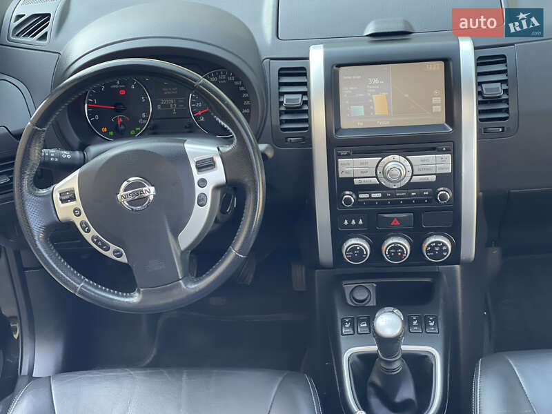 Внедорожник / Кроссовер Nissan X-Trail 2012 в Стрые
