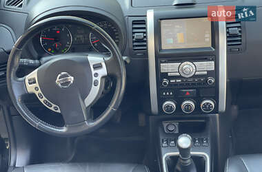 Позашляховик / Кросовер Nissan X-Trail 2012 в 