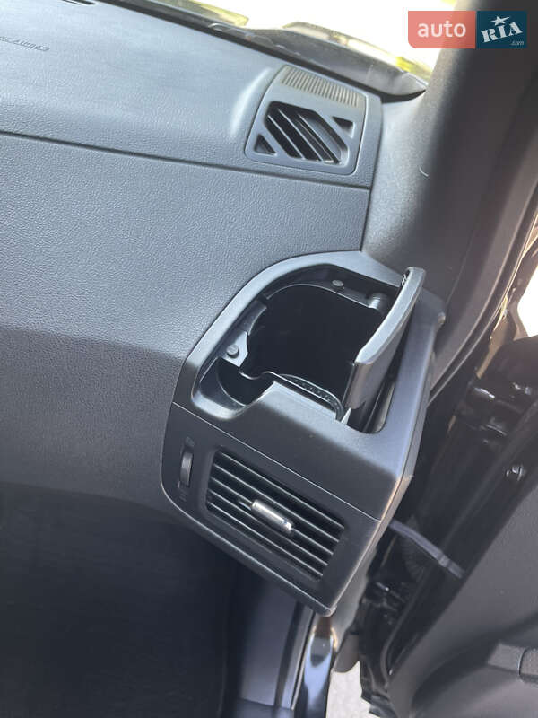 Внедорожник / Кроссовер Nissan X-Trail 2012 в Стрые