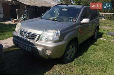Позашляховик / Кросовер Nissan X-Trail 2002 в Звягелі