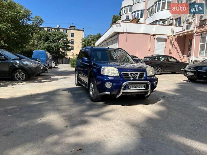 Внедорожник / Кроссовер Nissan X-Trail 2002 в Одессе