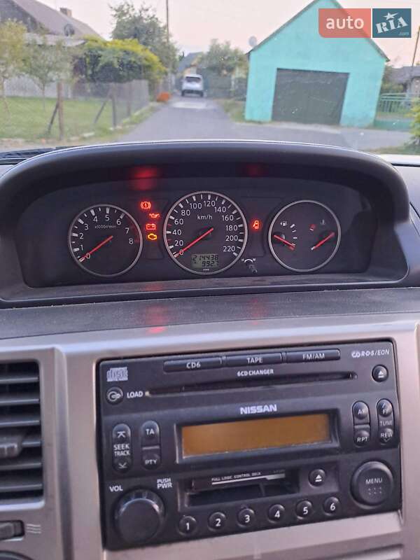 Позашляховик / Кросовер Nissan X-Trail 2006 в Володимирі