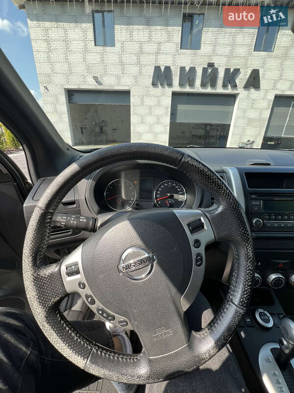 Внедорожник / Кроссовер Nissan X-Trail 2013 в Киеве