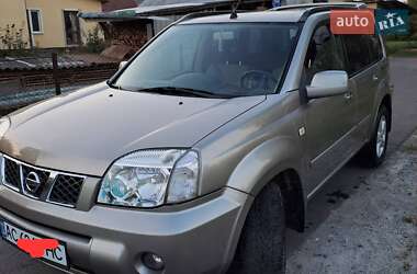 Внедорожник / Кроссовер Nissan X-Trail 2006 в Владимире