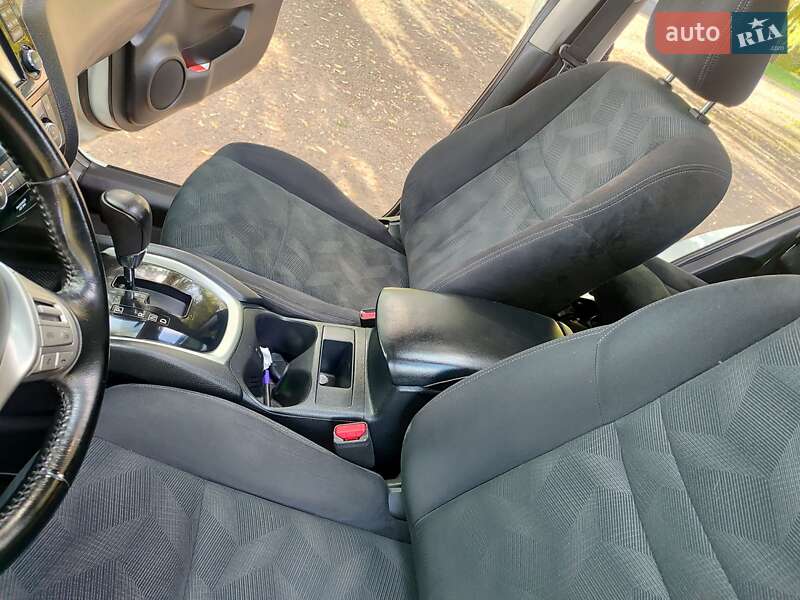 Внедорожник / Кроссовер Nissan X-Trail 2017 в Надворной