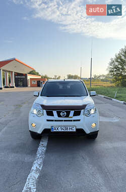 Внедорожник / Кроссовер Nissan X-Trail 2012 в Новой Водолаге