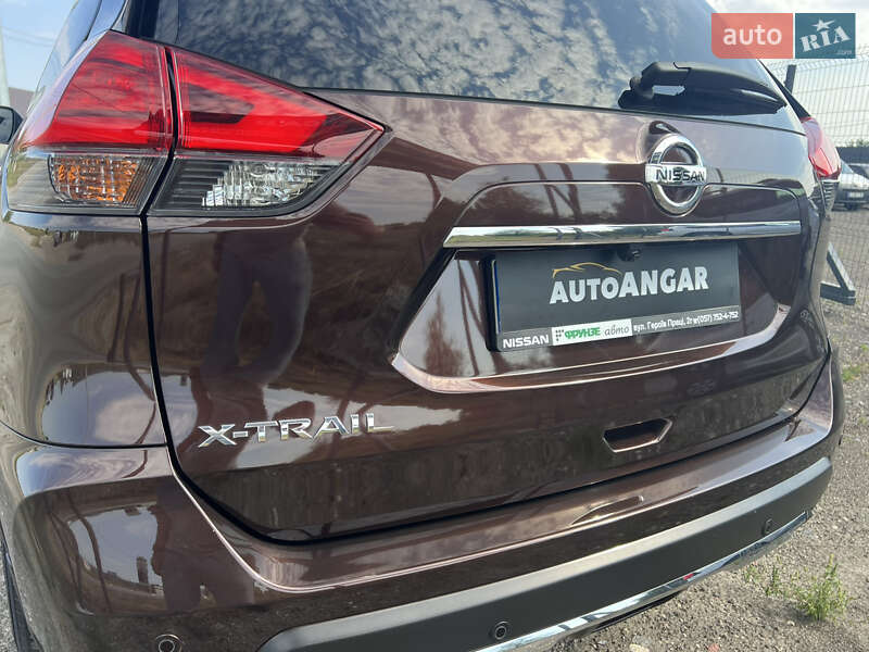 Внедорожник / Кроссовер Nissan X-Trail 2021 в Киеве