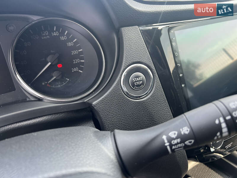 Внедорожник / Кроссовер Nissan X-Trail 2021 в Киеве