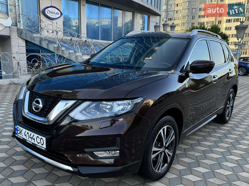 Nissan X-Trail 2020