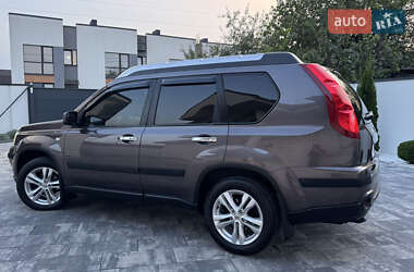 Внедорожник / Кроссовер Nissan X-Trail 2008 в 