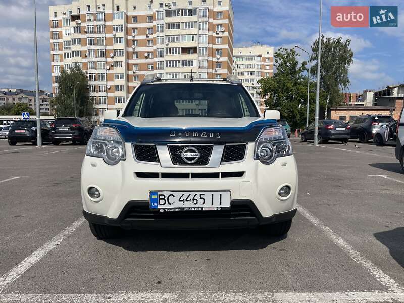 Внедорожник / Кроссовер Nissan X-Trail 2013 в Львове