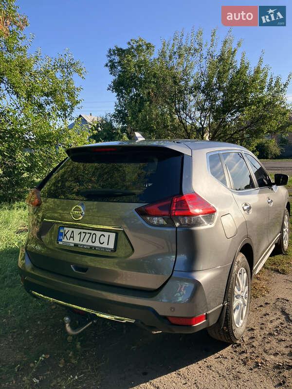 Позашляховик / Кросовер Nissan X-Trail 2020 в Лохвиці