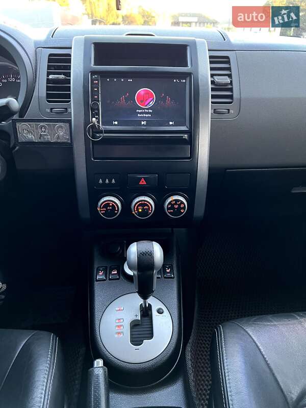 Внедорожник / Кроссовер Nissan X-Trail 2008 в Валках