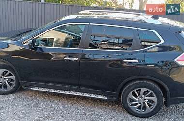 Внедорожник / Кроссовер Nissan X-Trail 2016 в Заставной