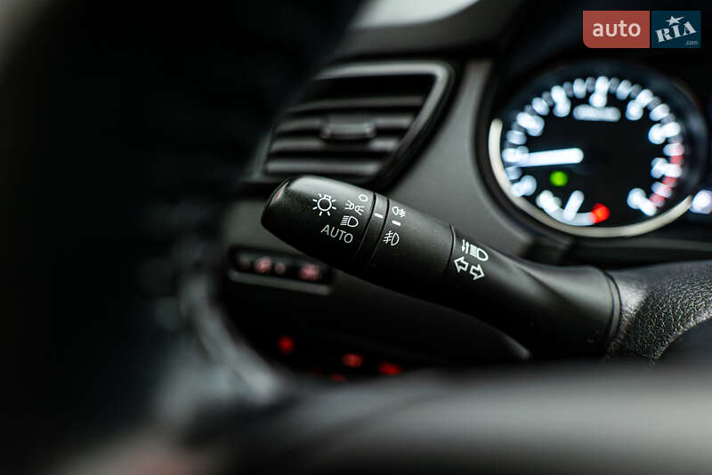 Позашляховик / Кросовер Nissan X-Trail 2021 в Києві