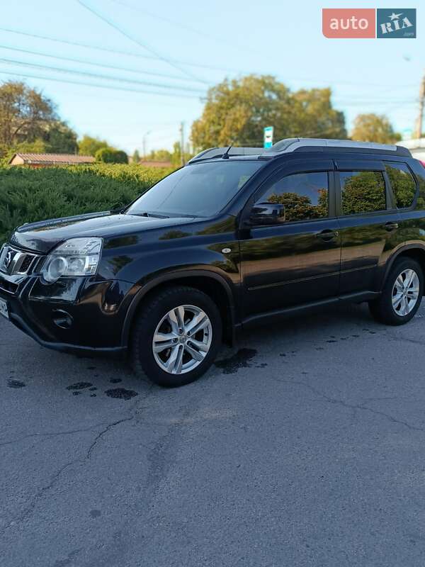 Внедорожник / Кроссовер Nissan X-Trail 2013 в Умани