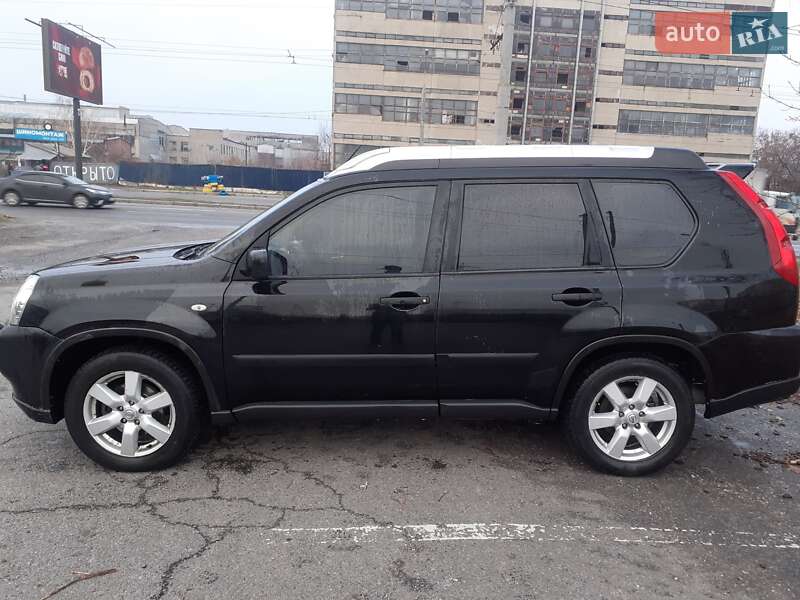 Внедорожник / Кроссовер Nissan X-Trail 2007 в Харькове