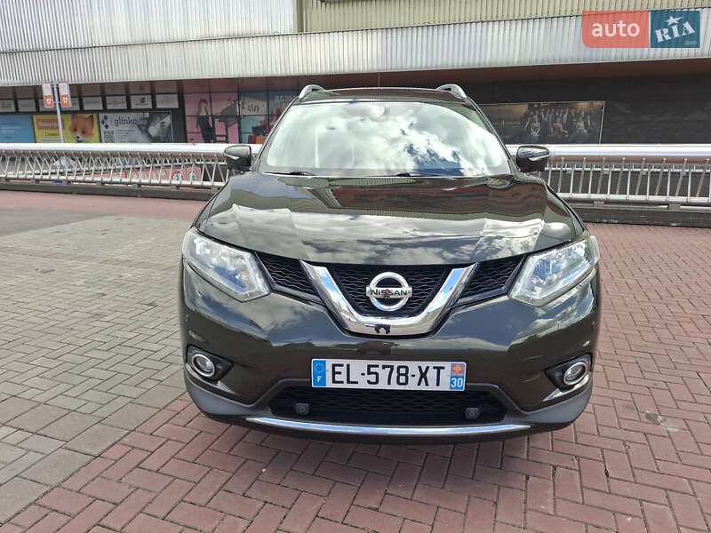 Nissan X-Trail 2016