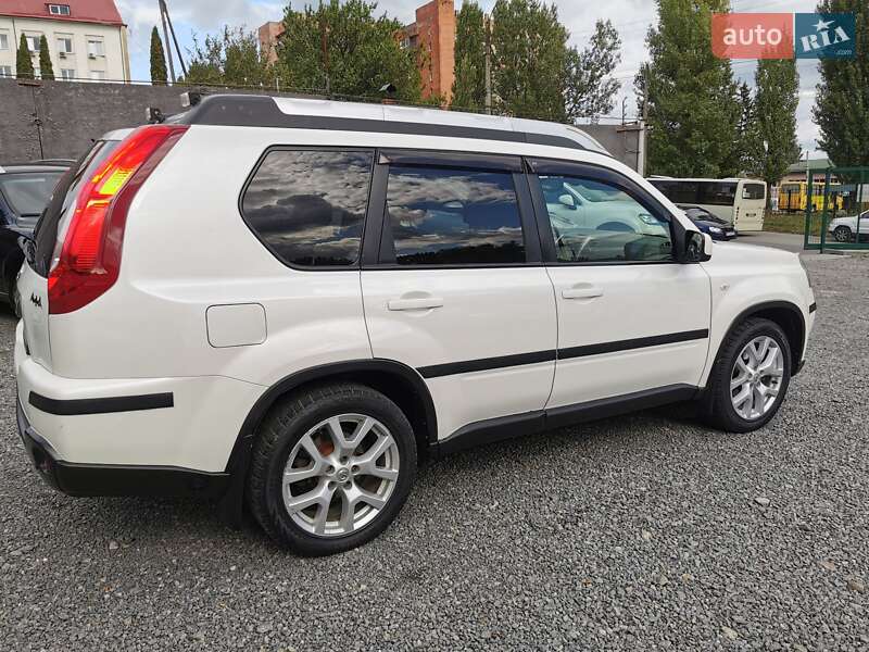 Внедорожник / Кроссовер Nissan X-Trail 2012 в Хмельницком