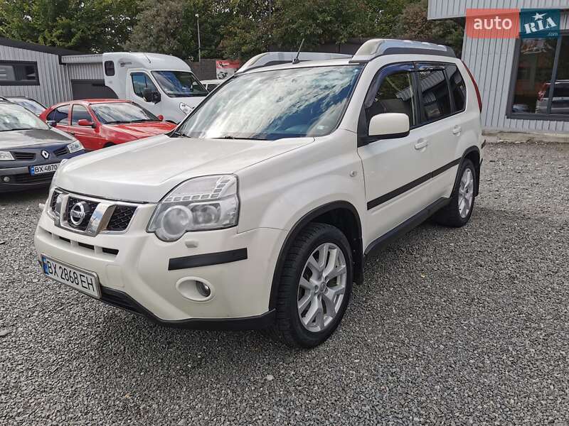 Внедорожник / Кроссовер Nissan X-Trail 2012 в Хмельницком