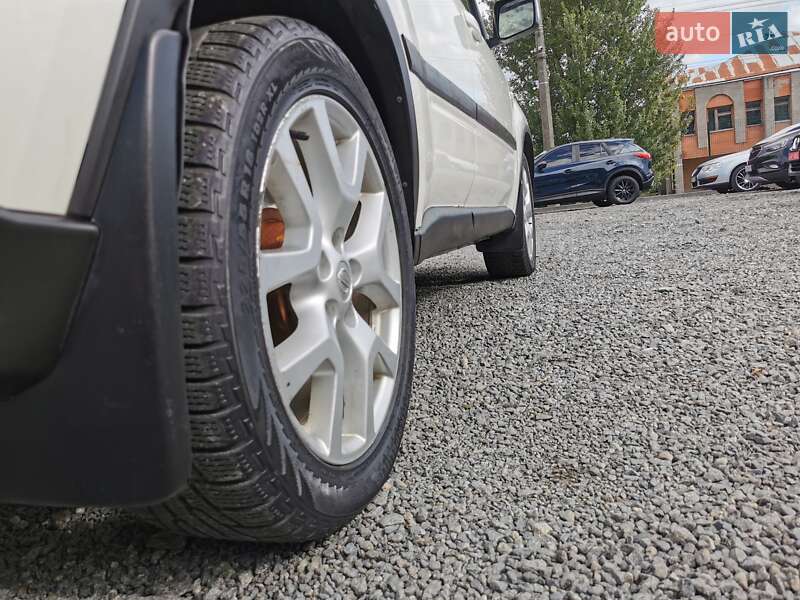 Внедорожник / Кроссовер Nissan X-Trail 2012 в Хмельницком