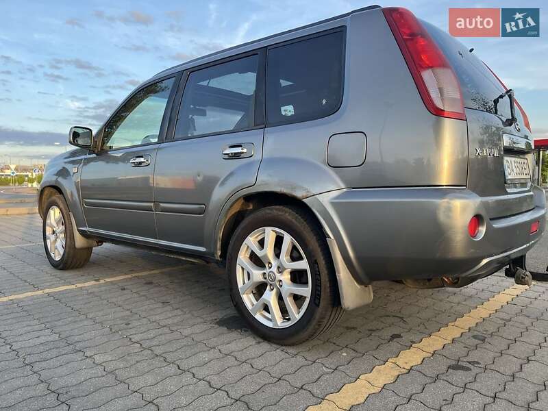Внедорожник / Кроссовер Nissan X-Trail 2006 в Киеве