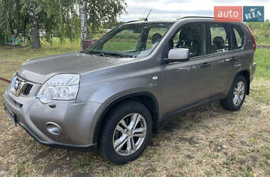 Внедорожник / Кроссовер Nissan X-Trail 2010 в Бобровице