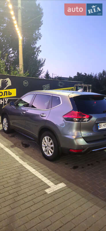 Позашляховик / Кросовер Nissan X-Trail 2017 в Кременчуці