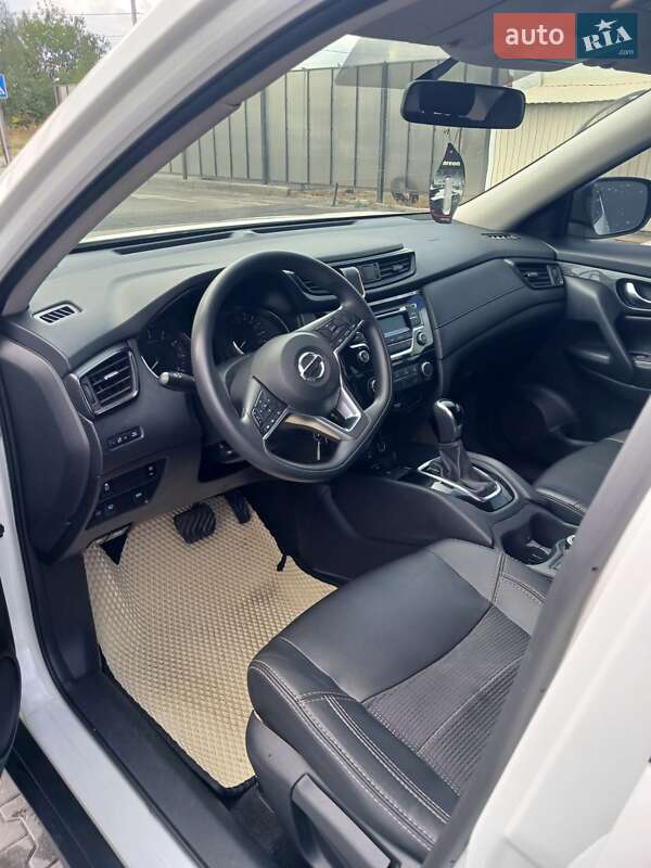 Позашляховик / Кросовер Nissan X-Trail 2019 в Миргороді