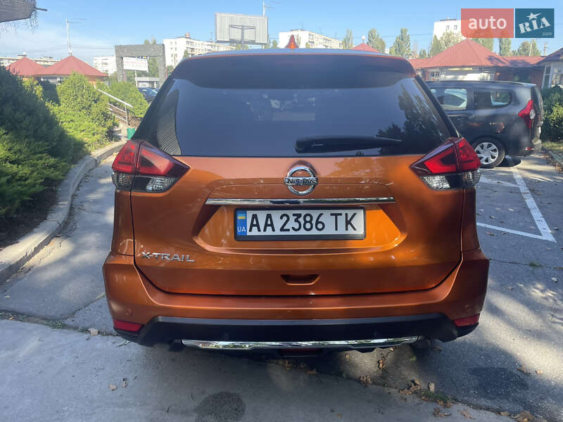 Позашляховик / Кросовер Nissan X-Trail 2018 в Києві