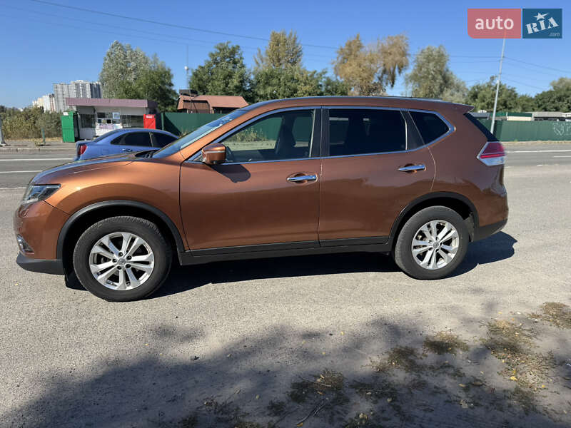 Позашляховик / Кросовер Nissan X-Trail 2014 в Києві