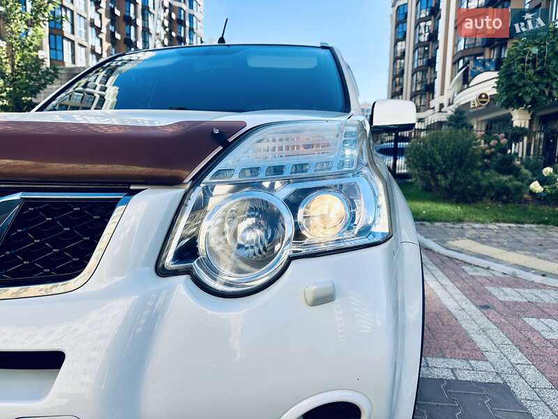 Внедорожник / Кроссовер Nissan X-Trail 2011 в Киеве фото Внедорожник / Кроссовер Nissan X-Trail 2011 в Киеве