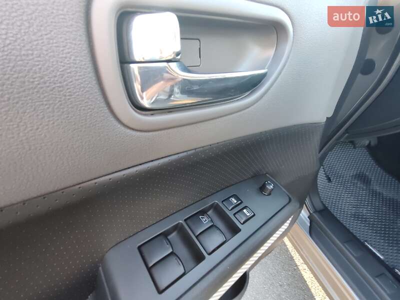 Внедорожник / Кроссовер Nissan X-Trail 2009 в Виннице