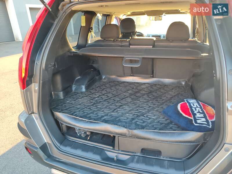 Внедорожник / Кроссовер Nissan X-Trail 2009 в Виннице