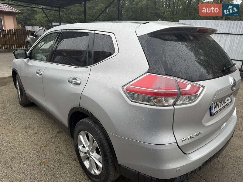 Позашляховик / Кросовер Nissan X-Trail 2016 в Радомишлі