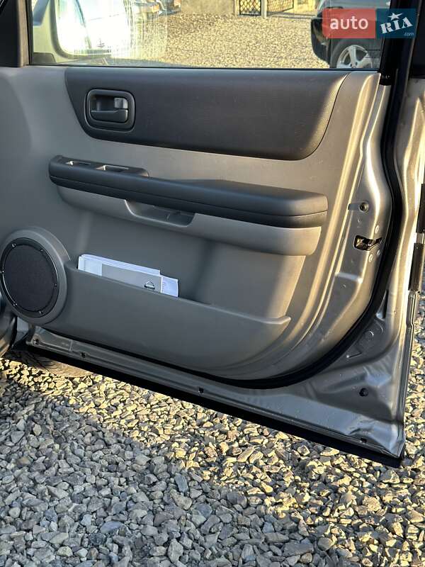 Внедорожник / Кроссовер Nissan X-Trail 2005 в Бережанах