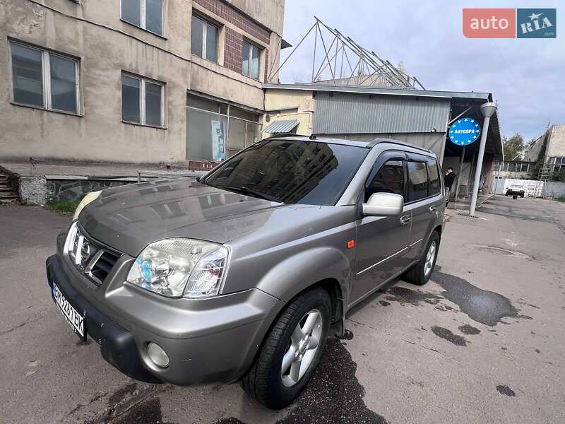 Позашляховик / Кросовер Nissan X-Trail 2003 в Сумах