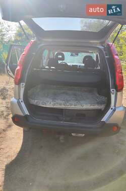 Внедорожник / Кроссовер Nissan X-Trail 2009 в 