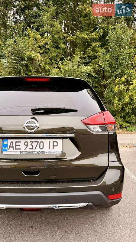 Внедорожник / Кроссовер Nissan X-Trail 2017 в Днепре