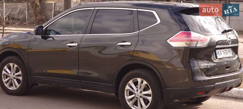 Внедорожник / Кроссовер Nissan X-Trail 2017 в Киеве