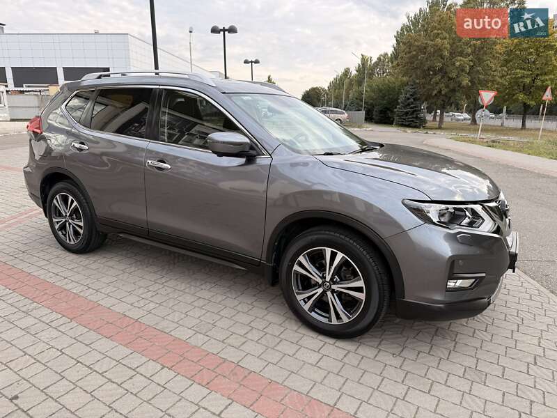 Позашляховик / Кросовер Nissan X-Trail 2018 в Дніпрі фото 8 Позашляховик / Кросовер Nissan X-Trail 2018 в Дніпрі