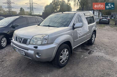 Позашляховик / Кросовер Nissan X-Trail 2005 в Києві