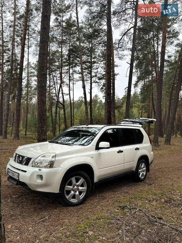 Позашляховик / Кросовер Nissan X-Trail 2007 в Житомирі