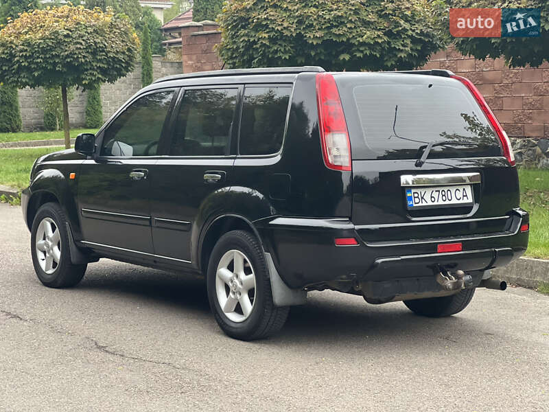 Позашляховик / Кросовер Nissan X-Trail 2002 в Рівному фото 5 Позашляховик / Кросовер Nissan X-Trail 2002 в Рівному