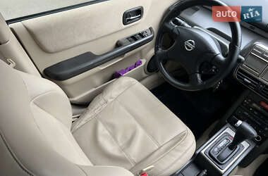 Внедорожник / Кроссовер Nissan X-Trail 2002 в 