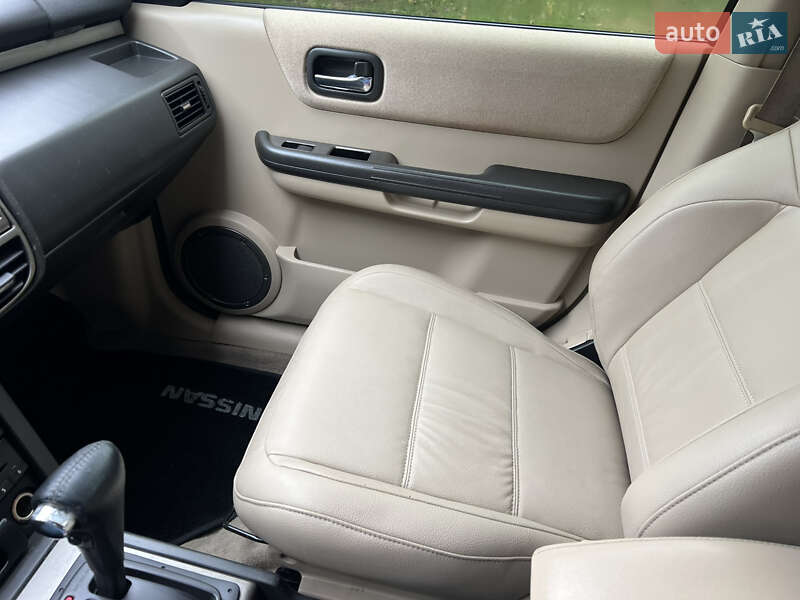 Позашляховик / Кросовер Nissan X-Trail 2002 в Рівному фото 43 Позашляховик / Кросовер Nissan X-Trail 2002 в Рівному