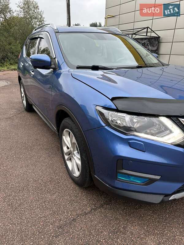 Внедорожник / Кроссовер Nissan X-Trail 2017 в Коростышеве фото 8 Внедорожник / Кроссовер Nissan X-Trail 2017 в Коростышеве