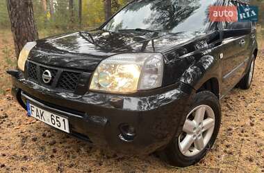 Позашляховик / Кросовер Nissan X-Trail 2007 в Зміїві